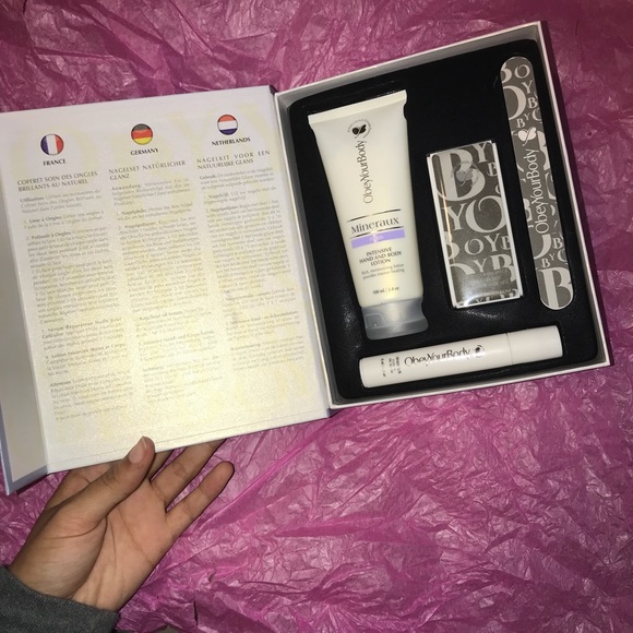 Obey Your Body Nail Kit - Picture 2 of 4